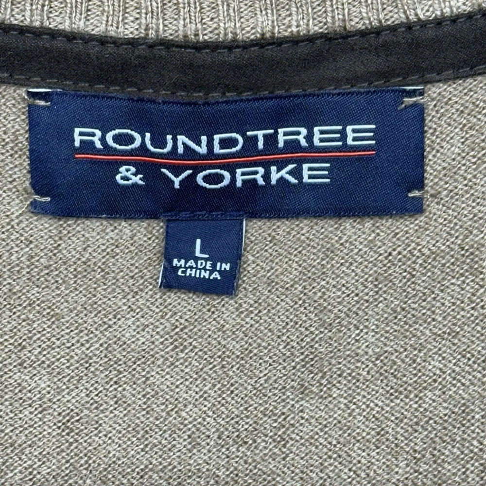 Roundtree & Yorke Mens Large Full Zip Sweater Vest Brown Knit Faux Leather Patch